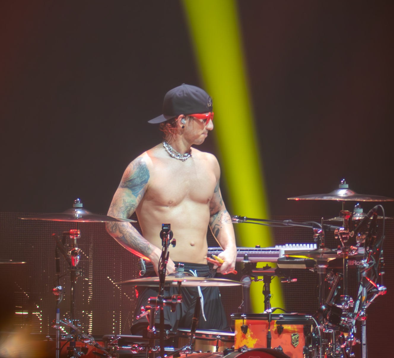 TWENTY ONE PILOTS