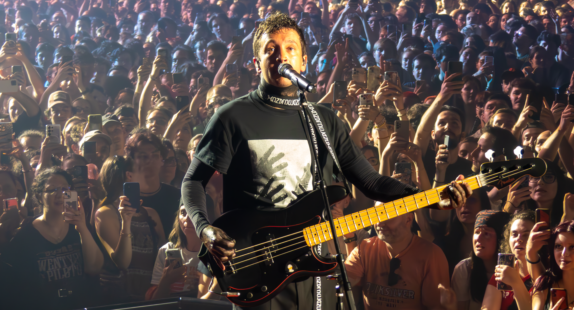 TWENTY ONE PILOTS