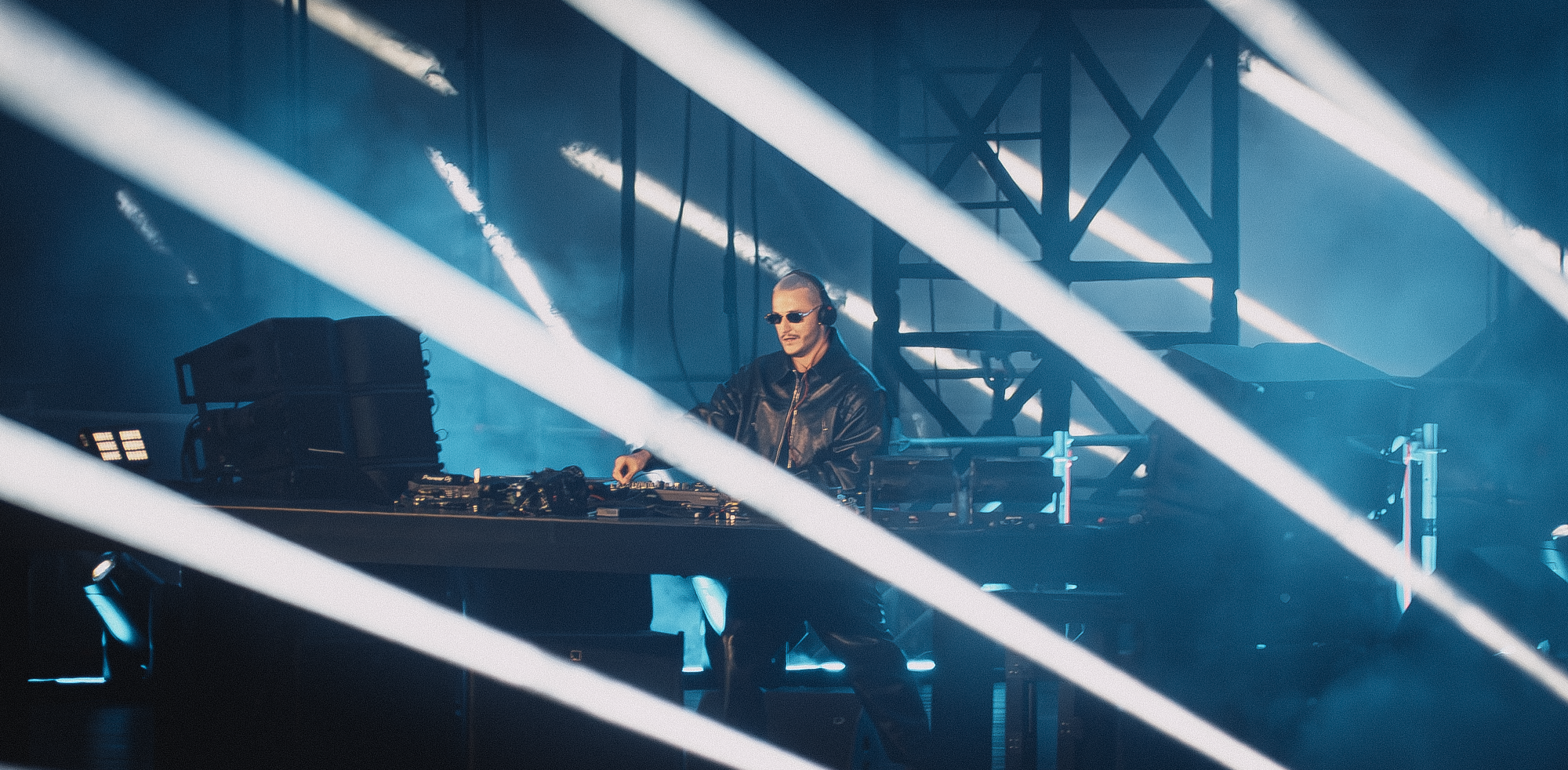 DJ SNAKE