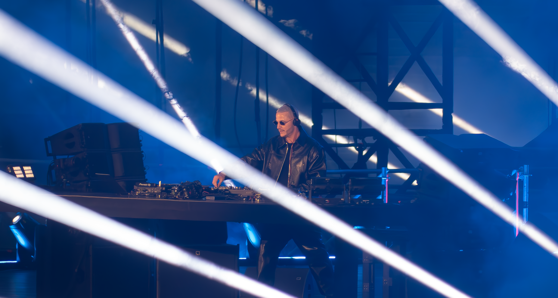 DJ SNAKE